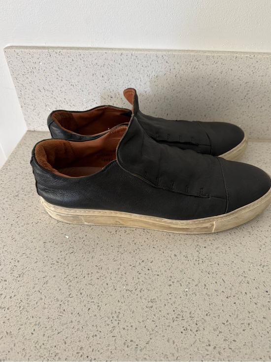 John Varvatos Black Leather Slip-On Sneakers with Cream Soles main image 2